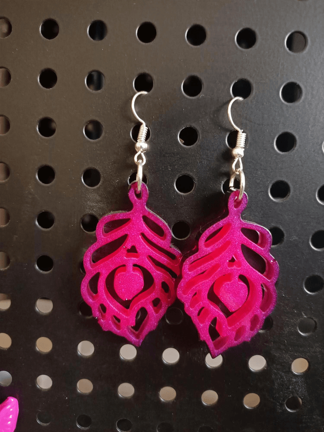 Boucles d'oreilles rose et noire 