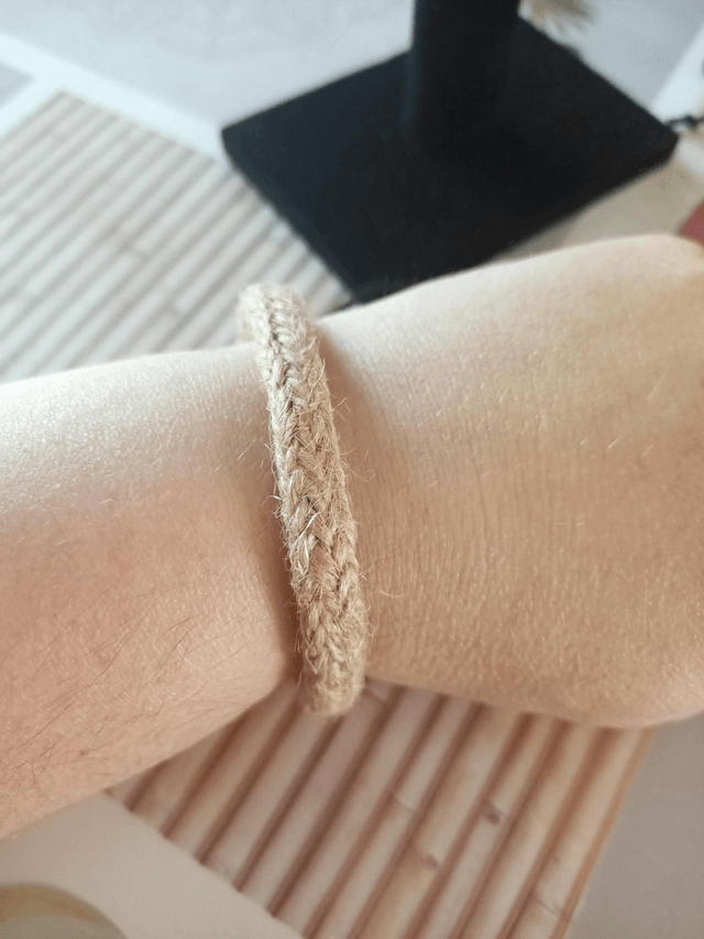 Bracelet en corde de chanvre 