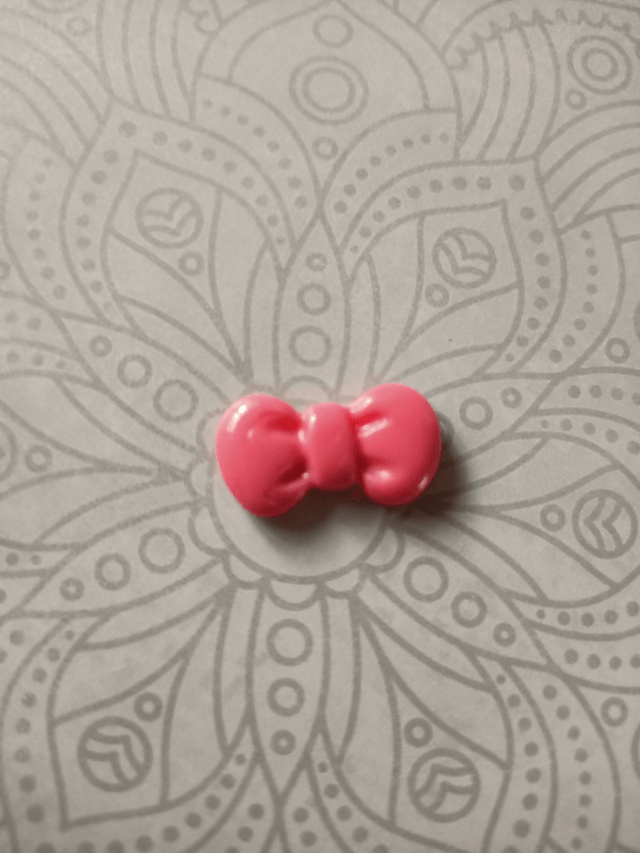 Aimant nœud rose 