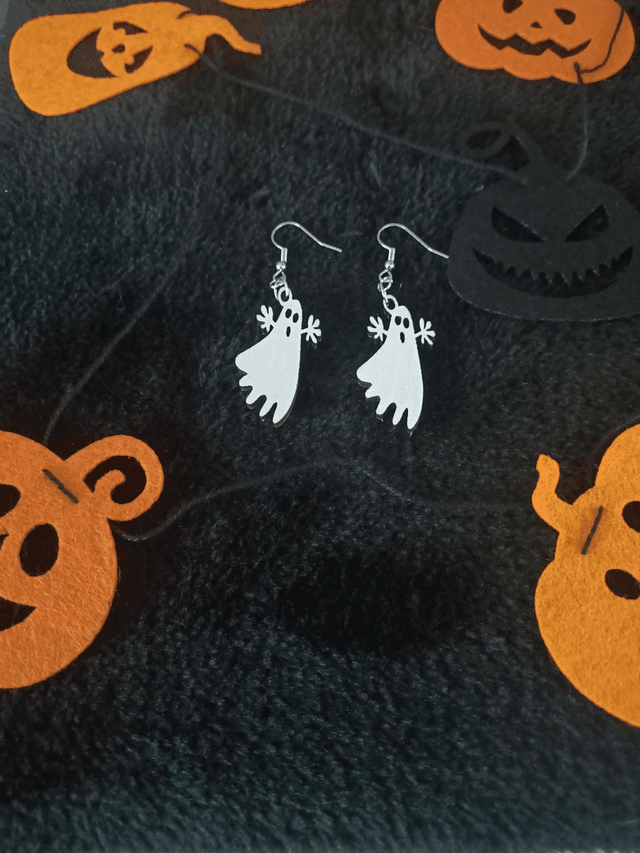Boucles d&#039;oreilles Fantôme 👻
