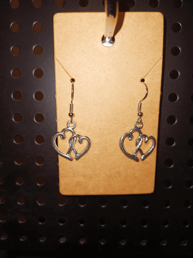 Boucles d&#039;oreilles coeur ❤️