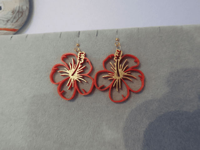 Boucles d&#039;oreilles fleurs d&#039;hibiscus